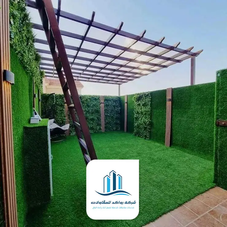 عشب صناعي للحوش جدة